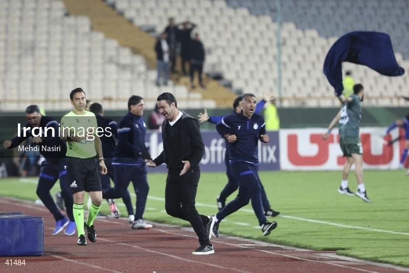 Esteghlal F.C. - Zob Ahan Esfahan F.C.