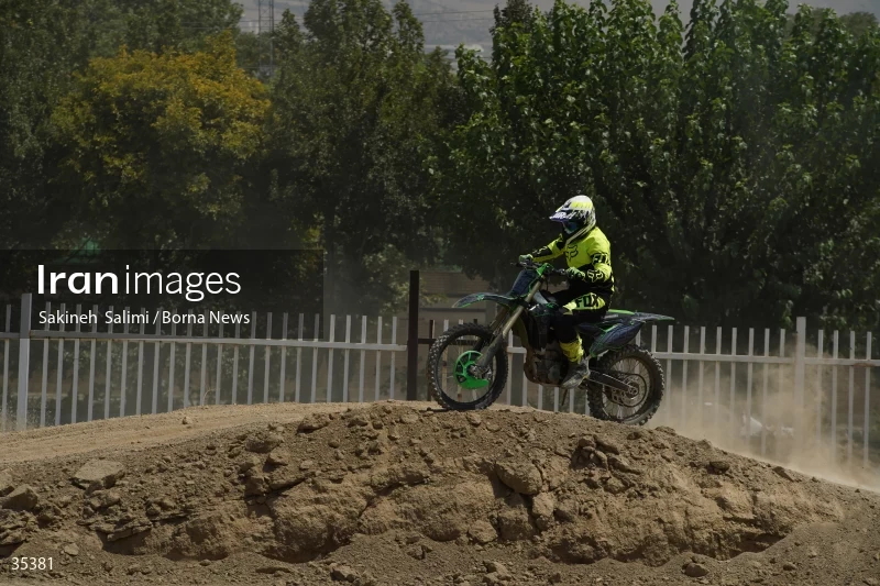 Iranian women's national motocross team