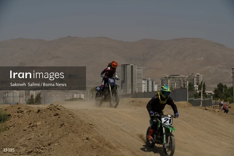 Iranian women's national motocross team