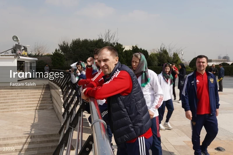 Foreign athletes visit Tehran's Milad Tower