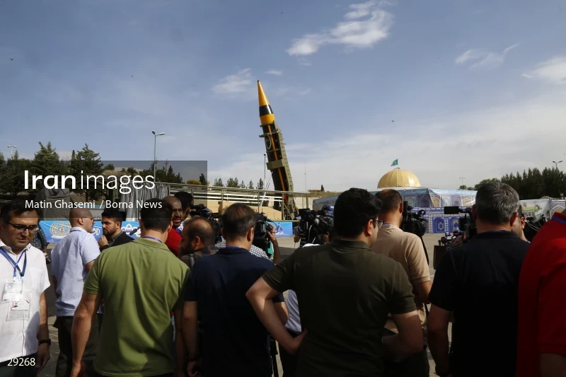 Unveiling of "Kheybar" long-range strategic missile