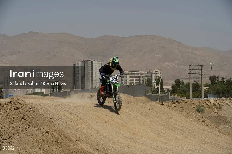 Iranian women's national motocross team