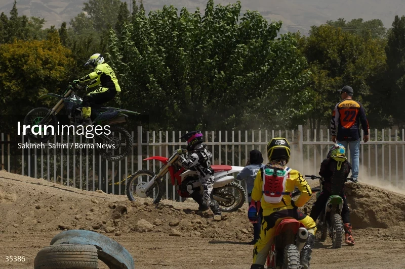 Iranian women's national motocross team