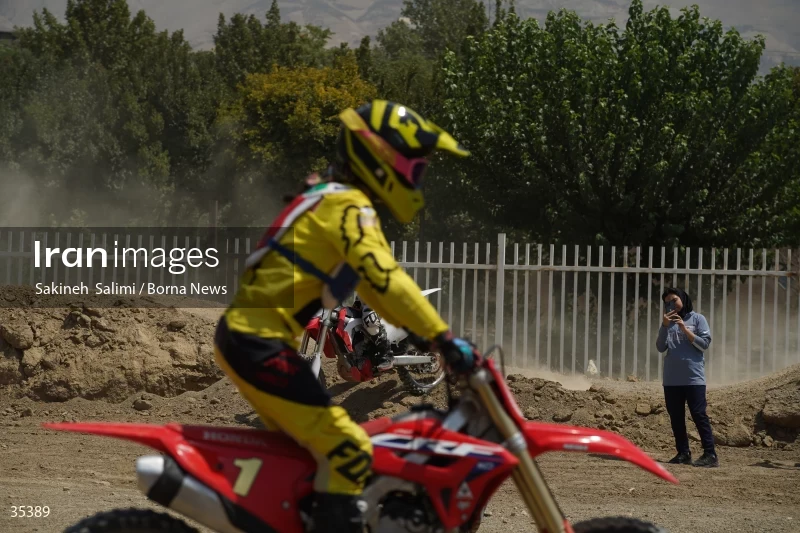 Iranian women's national motocross team