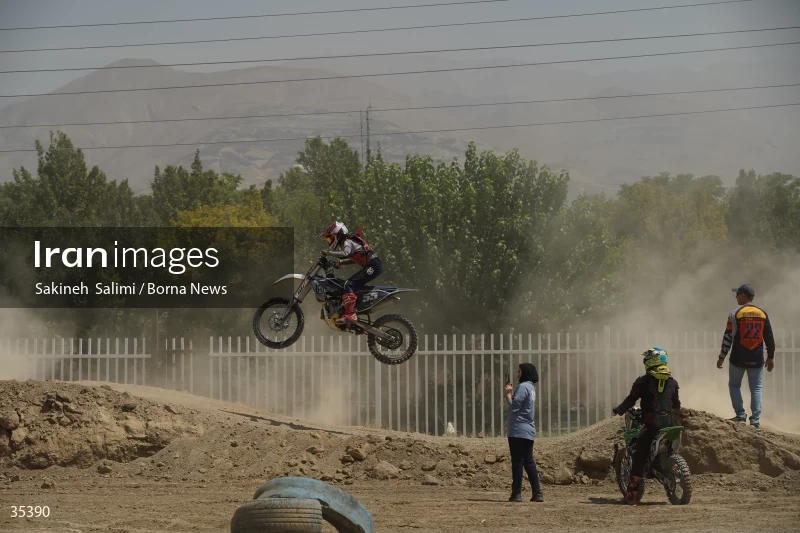 Iranian women's national motocross team