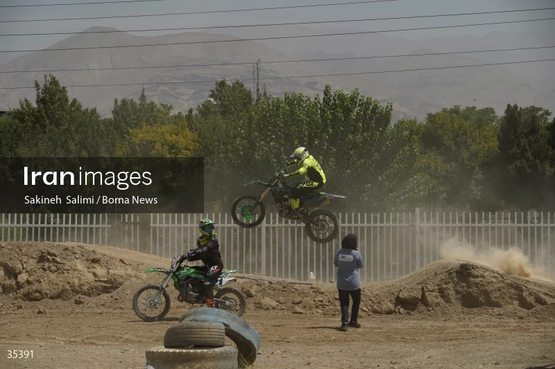 Iranian women's national motocross team