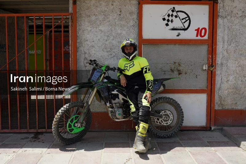 Iranian women's national motocross team