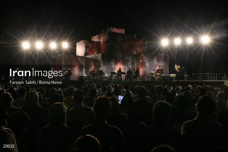 Hafez and Shahram Nazeri concert