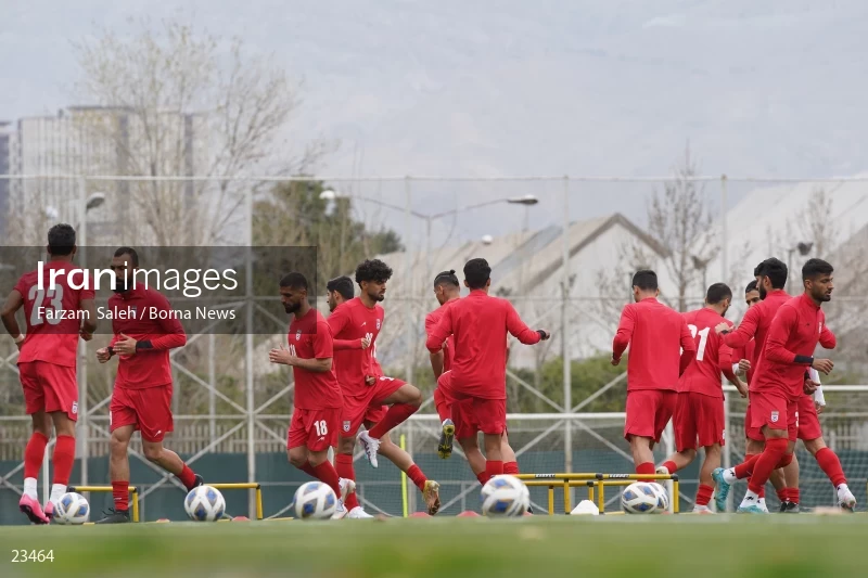 The first training session of the national football team with the presence of Amir Ghalenoei