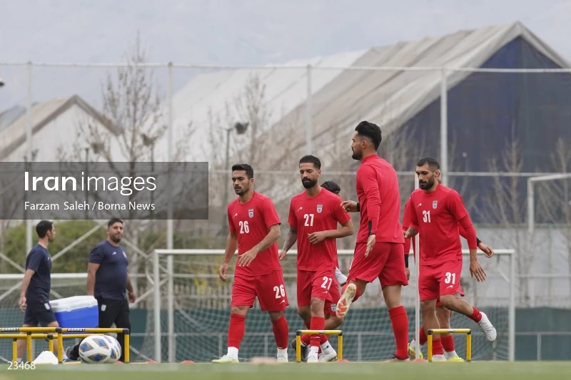 The first training session of the national football team with the presence of Amir Ghalenoei