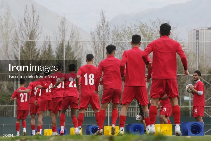 The first training session of the national football team with the presence of Amir Ghalenoei
