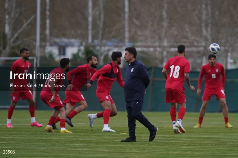 The first training session of the national football team with the presence of Amir Ghalenoei