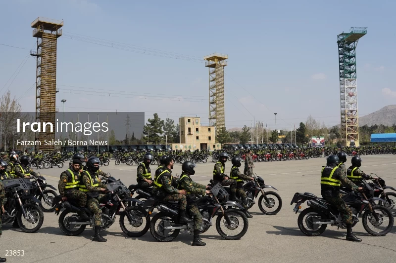Special Units of FARAJA Hold Exercises