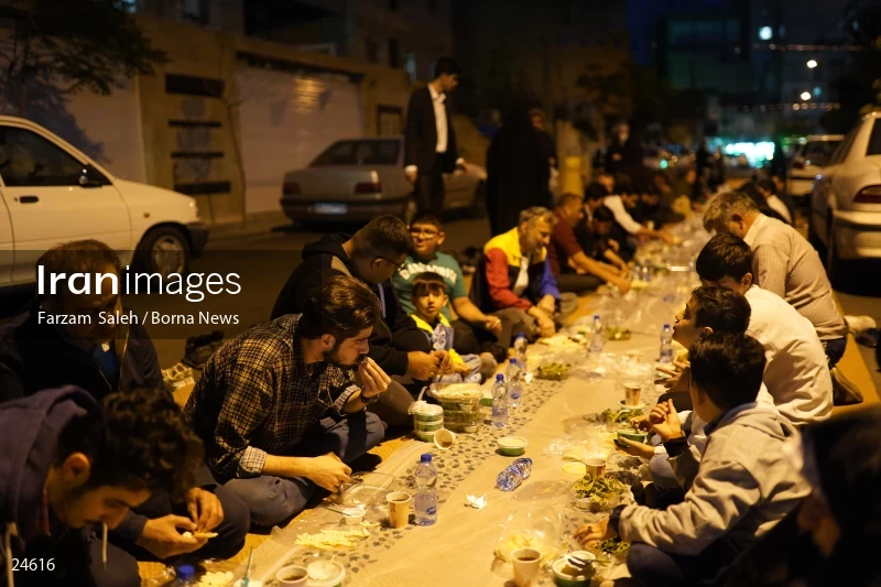 Iftar banquet ceremony in Tehran streets