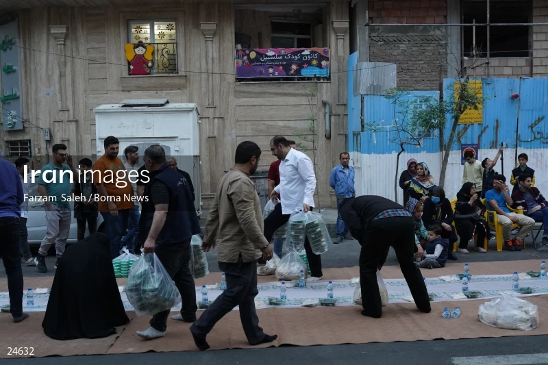 Iftar banquet ceremony in Tehran streets