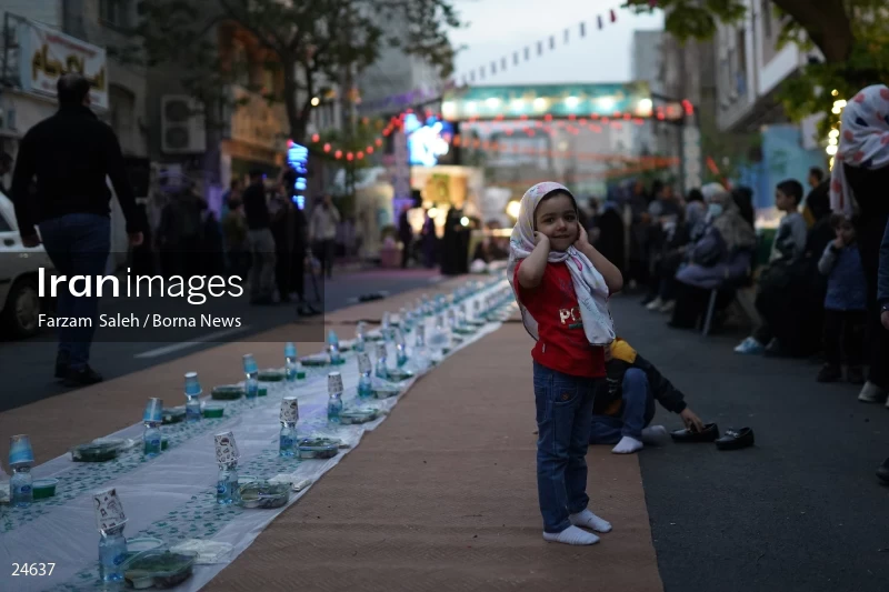 Iftar banquet ceremony in Tehran streets