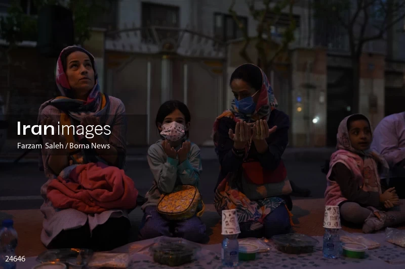 Iftar banquet ceremony in Tehran streets