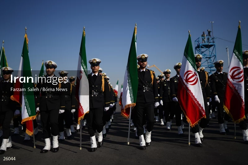 Military Parades Held in Iran on National Army Day
