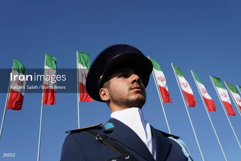Military Parades Held in Iran on National Army Day