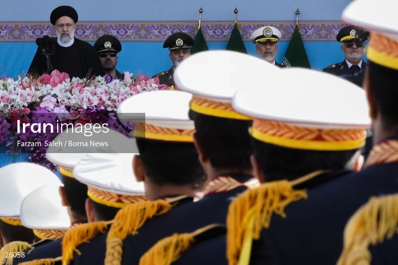 Military Parades Held in Iran on National Army Day