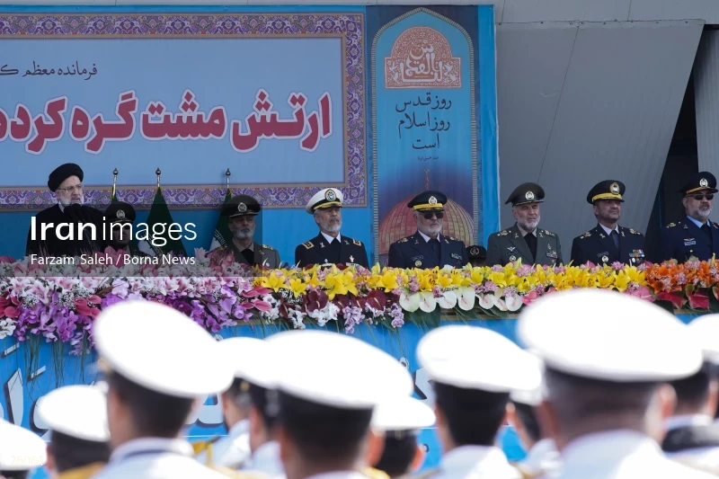 Military Parades Held in Iran on National Army Day