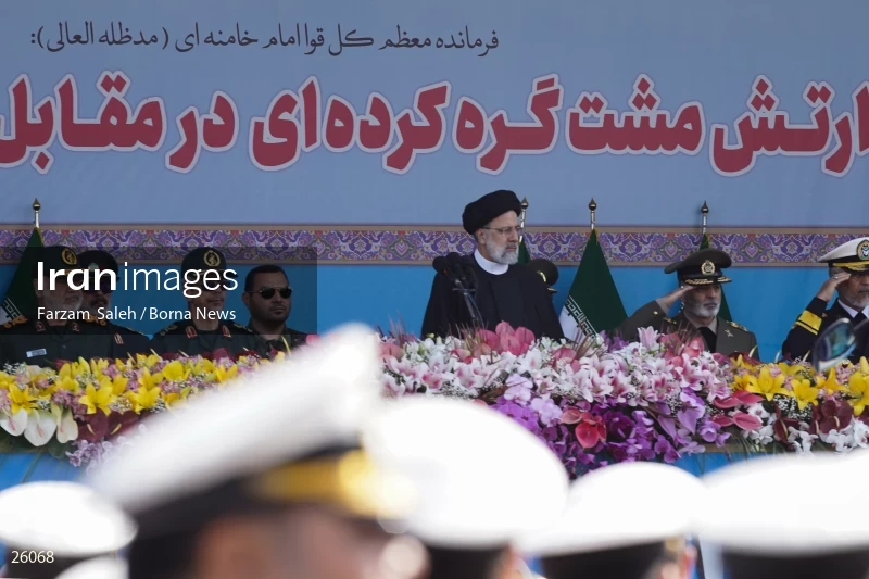 Military Parades Held in Iran on National Army Day