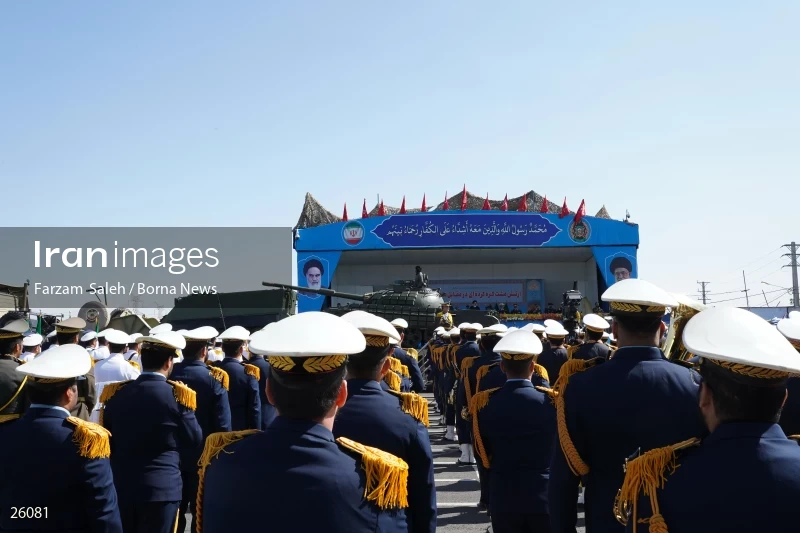 Military Parades Held in Iran on National Army Day