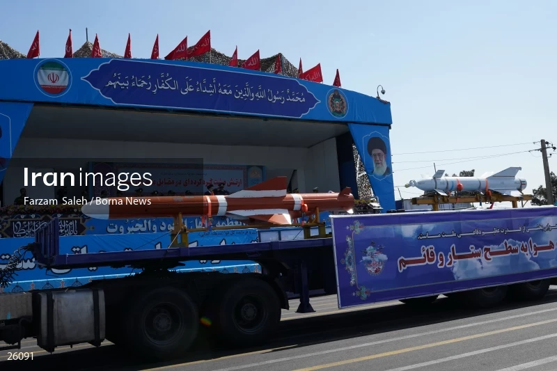 Military Parades Held in Iran on National Army Day