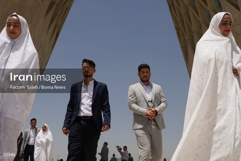 Marriage ceremony of 14 Turkmen couples in Tehran