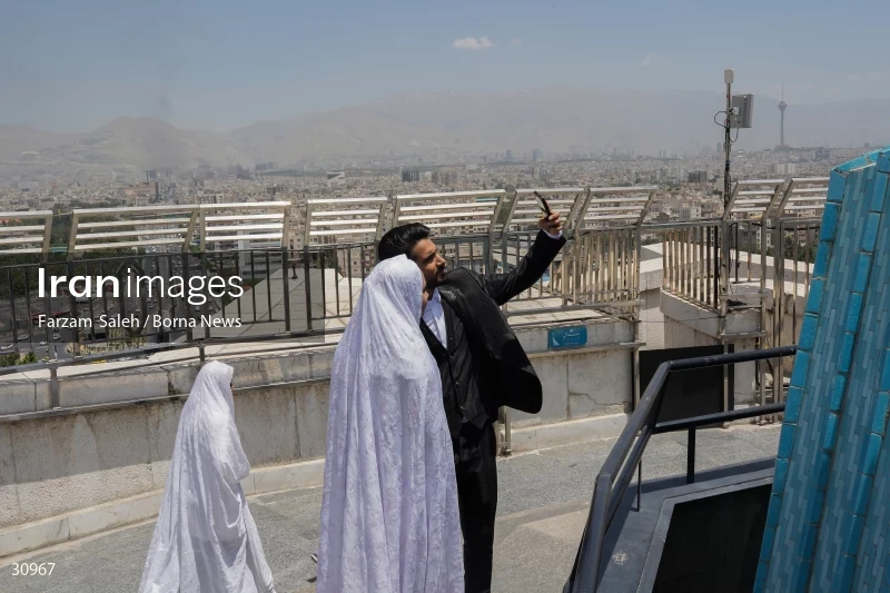 Marriage ceremony of 14 Turkmen couples in Tehran