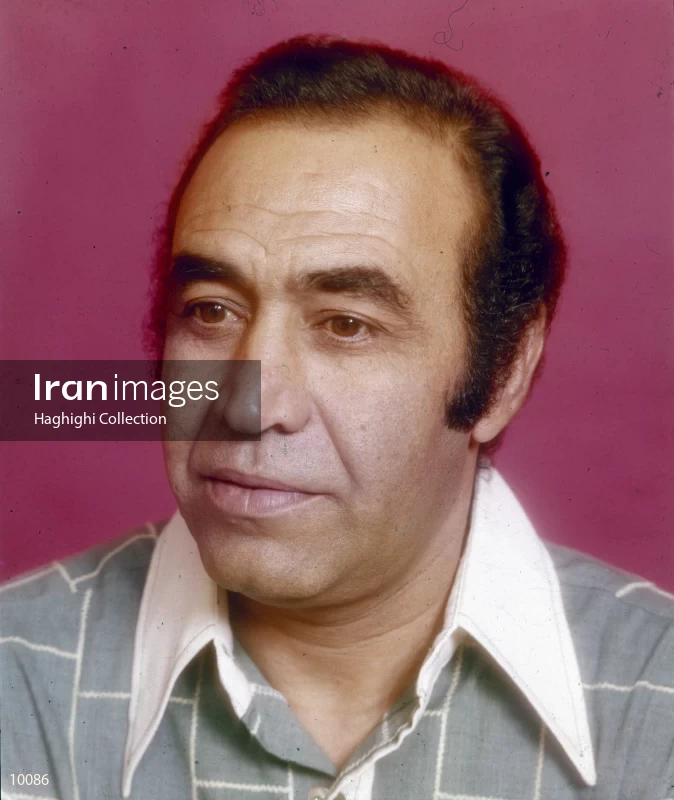 Hossein Khajeh Amiri (Iraj)