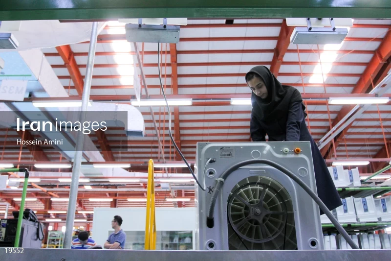 Samsung assembly line in Iran
