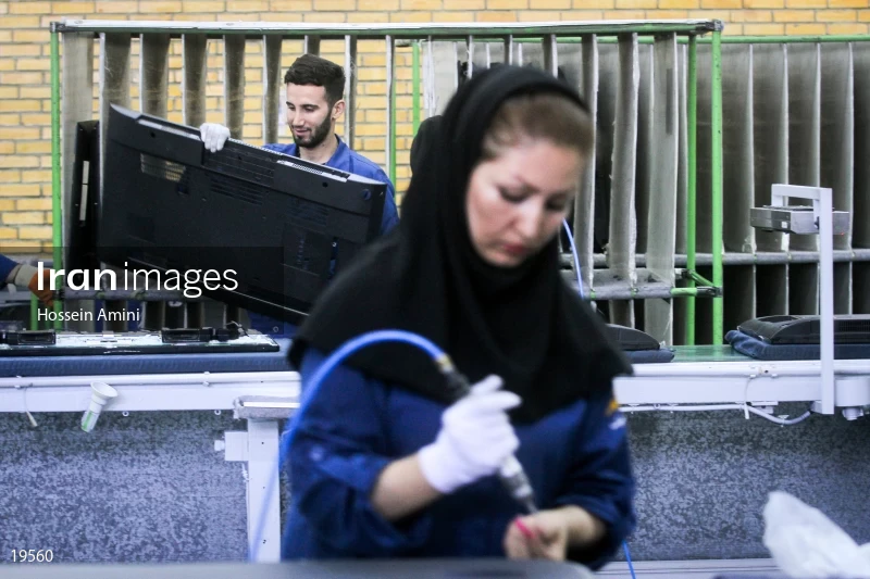 Samsung assembly line in Iran