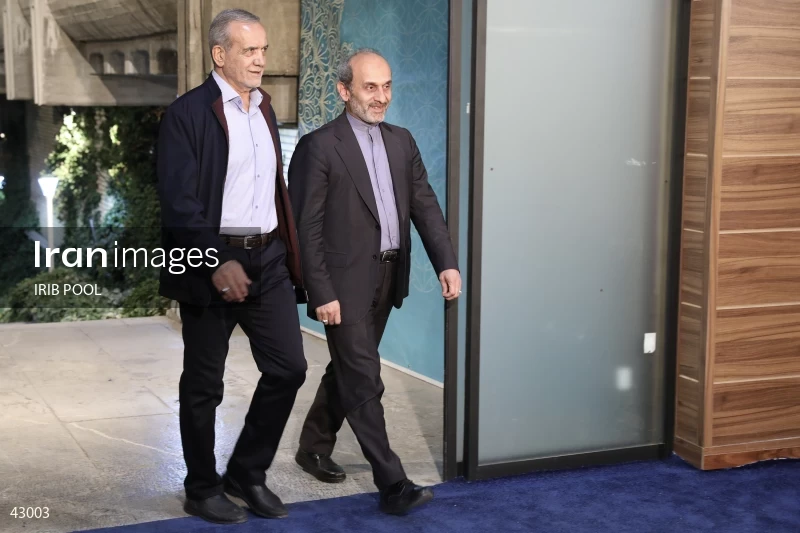 14th Iranian Presidential Election - First election debate of the second round