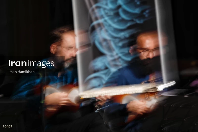 Concert of Hamidreza Nurbakhsh and Qamar group