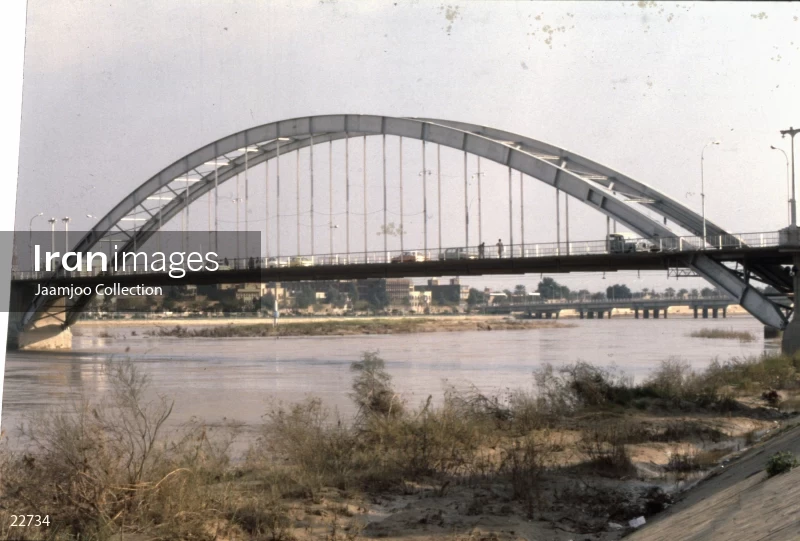 Pole Sefid (White Bridge) in Ahvaz