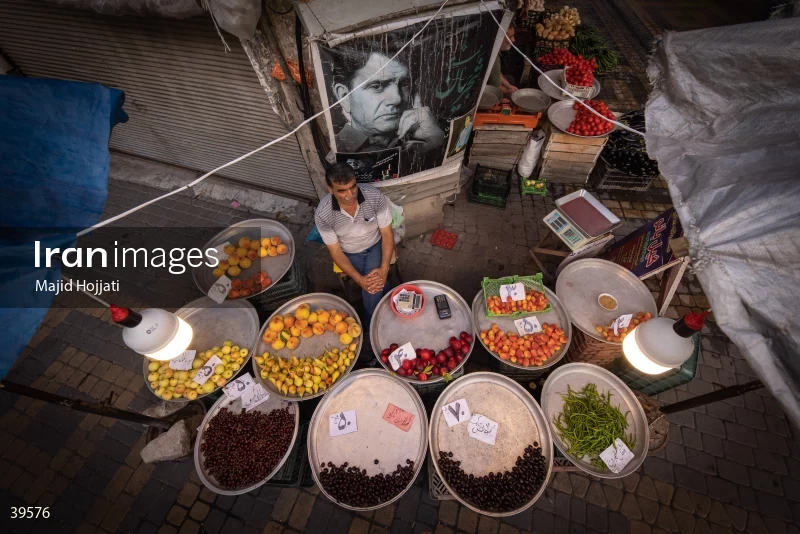Roodsar Market