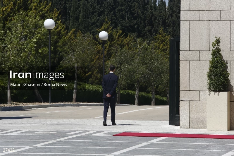Bashar al-Assad's official welcome to the President of Iran Ebrahim Raisi