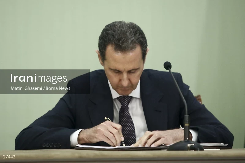 Signing of the comprehensive program of strategic and long-term cooperation between Iran and Syria