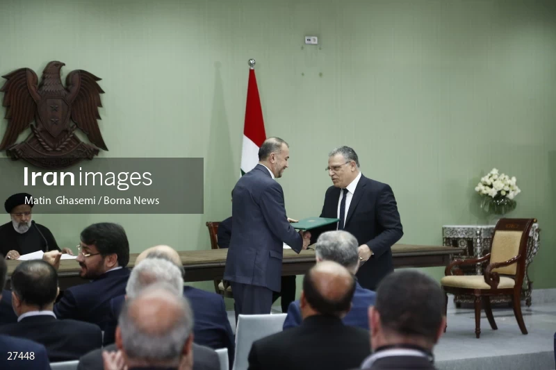 Signing of the comprehensive program of strategic and long-term cooperation between Iran and Syria
