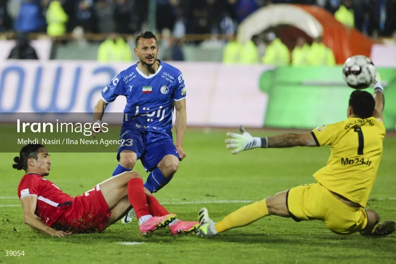 Esteghlal Vs Nassaji Mazandaran - 13th week of Iran Premier League