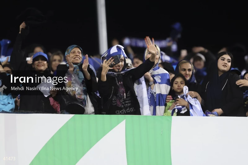 Esteghlal F.C. - Zob Ahan Esfahan F.C.