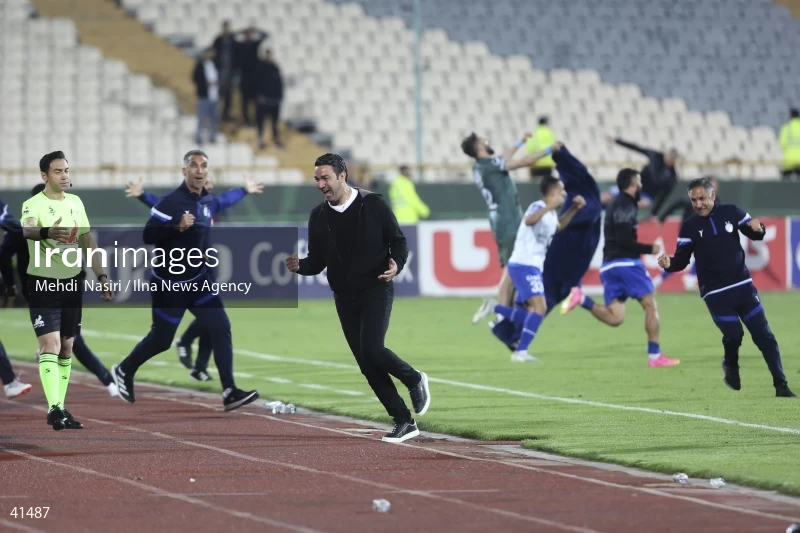 Esteghlal F.C. - Zob Ahan Esfahan F.C.