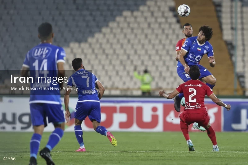 Esteghlal F.C. - Foolad F.C.