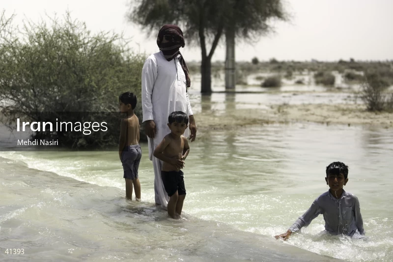 Floods in Dashtiari County