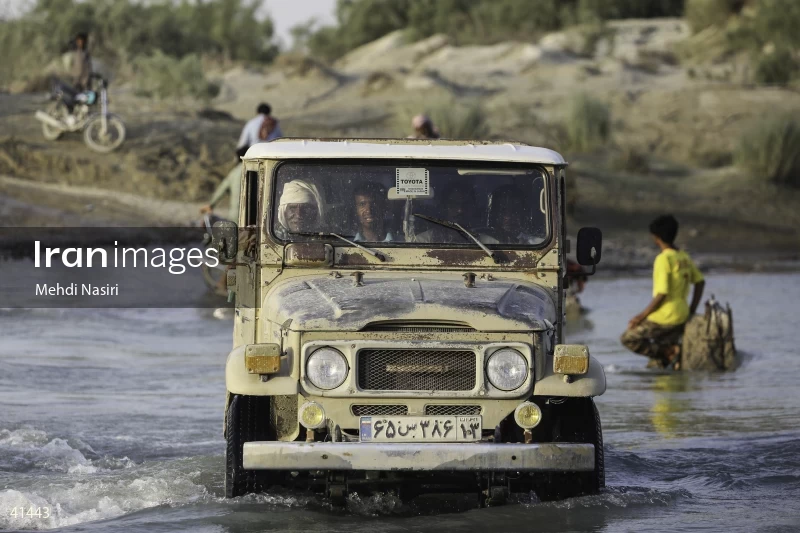 Floods in Dashtiari County