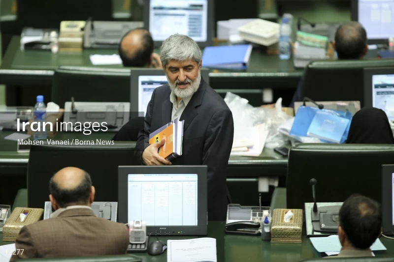 Ali Motahhari at the closing of 9th Parliament of Iran