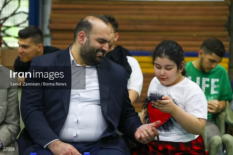 The record setting of Iran's national weightlifting team