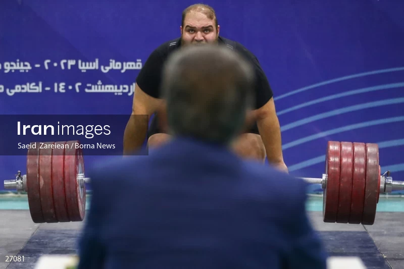 The record setting of Iran's national weightlifting team