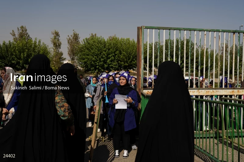 The first attendance of women in the stadium in a match of the Premier Football League of Iran